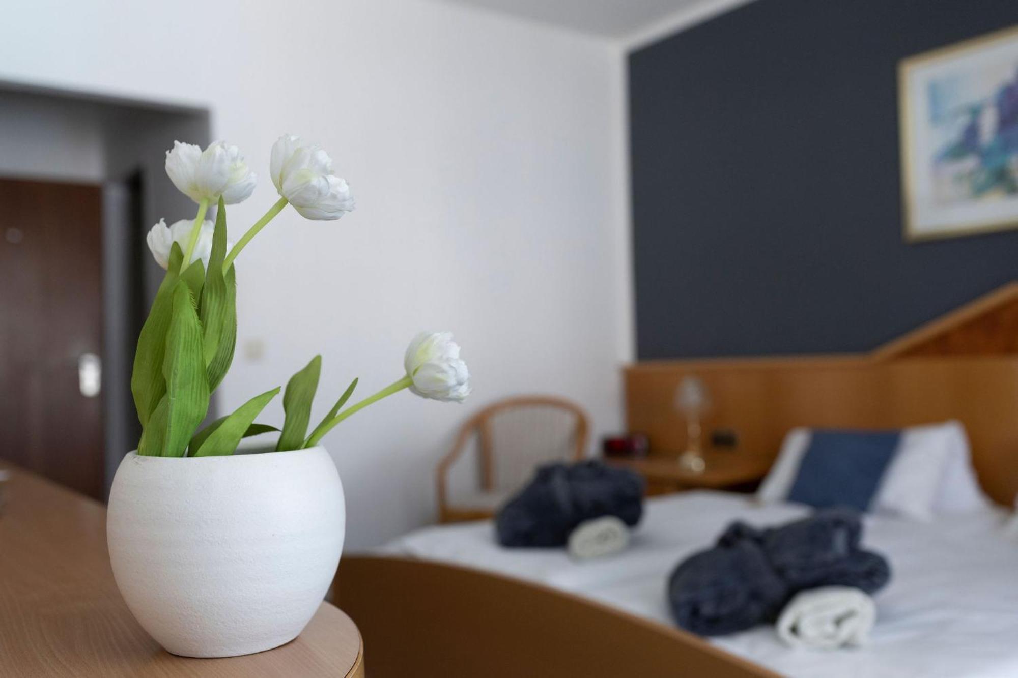 Thermenclubhotel "All In" Bad Füssing Exteriör bild
